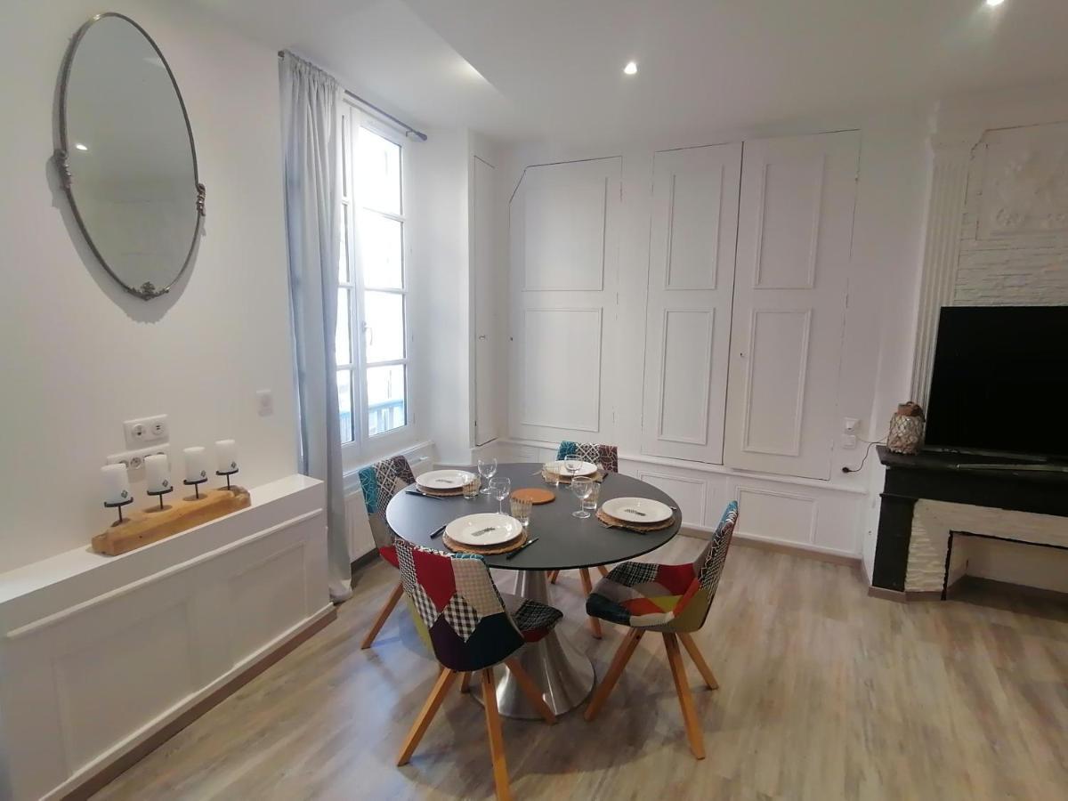 Appartement F2 Dans Le Centre Historique Le Puy-en-Velay Eksteriør bilde